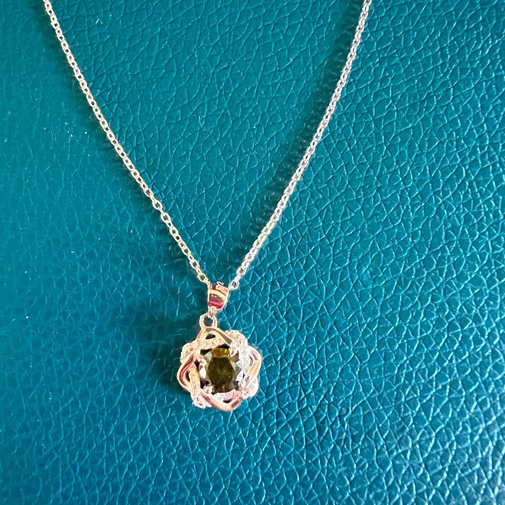 .925 Sterling Silver Peridot CZ Necklace